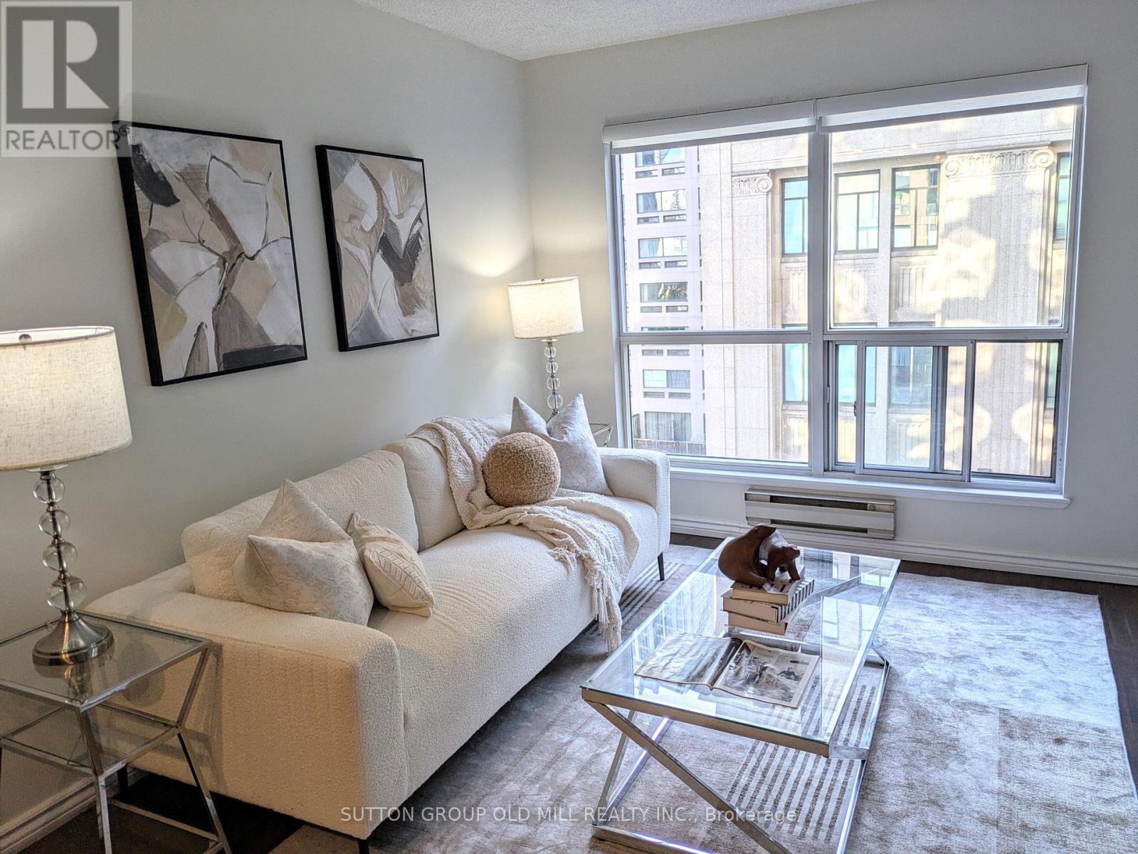 907 - 7 CARLTON STREET, Toronto, Ontario