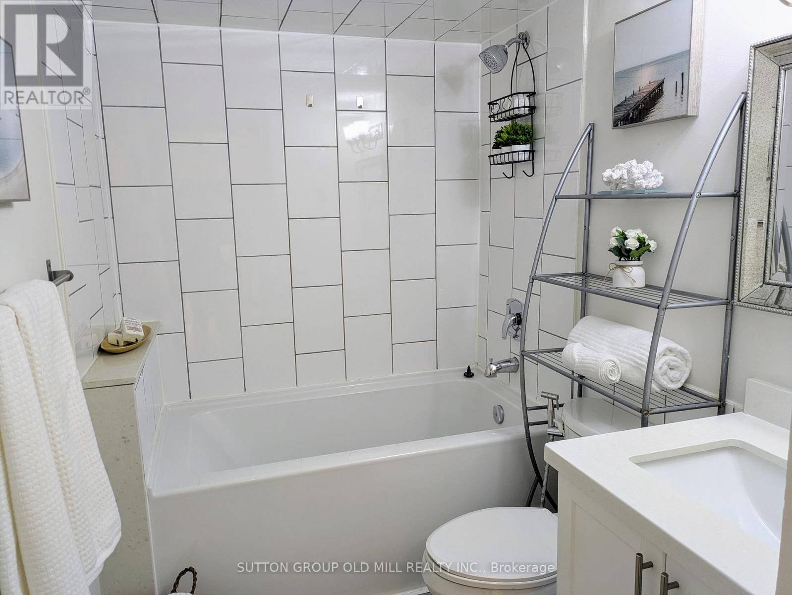 907 - 7 Carlton Street, Toronto, Ontario  M5B 2M3 - Photo 10 - C12461041