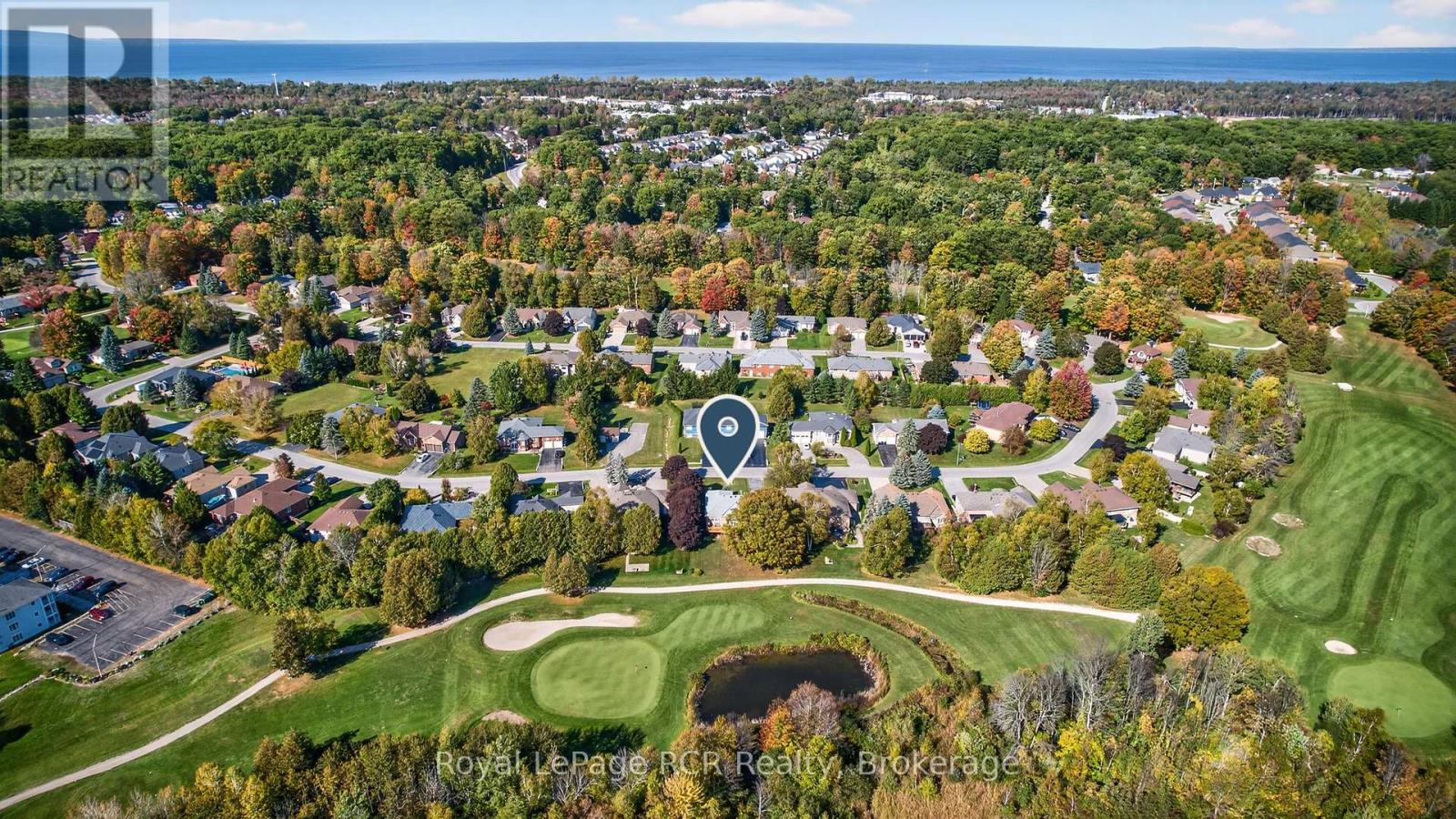 68 Fairway Crescent, Wasaga Beach, Ontario  L9Z 1B8 - Photo 25 - S12461149