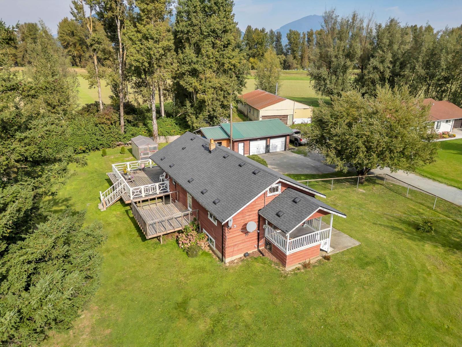 36113 Page Road, Abbotsford, British Columbia  V3G 1P3 - Photo 1 - R3057781