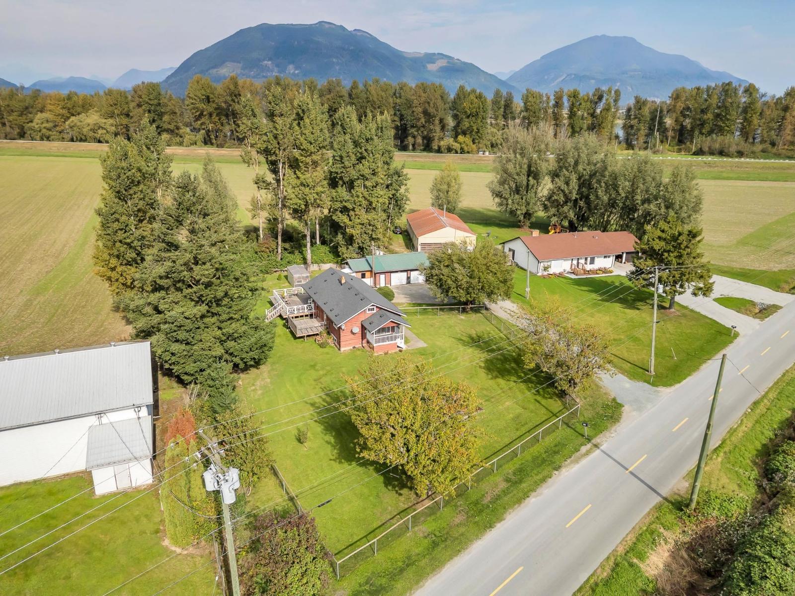 36113 Page Road, Abbotsford, British Columbia  V3G 1P3 - Photo 39 - R3057781