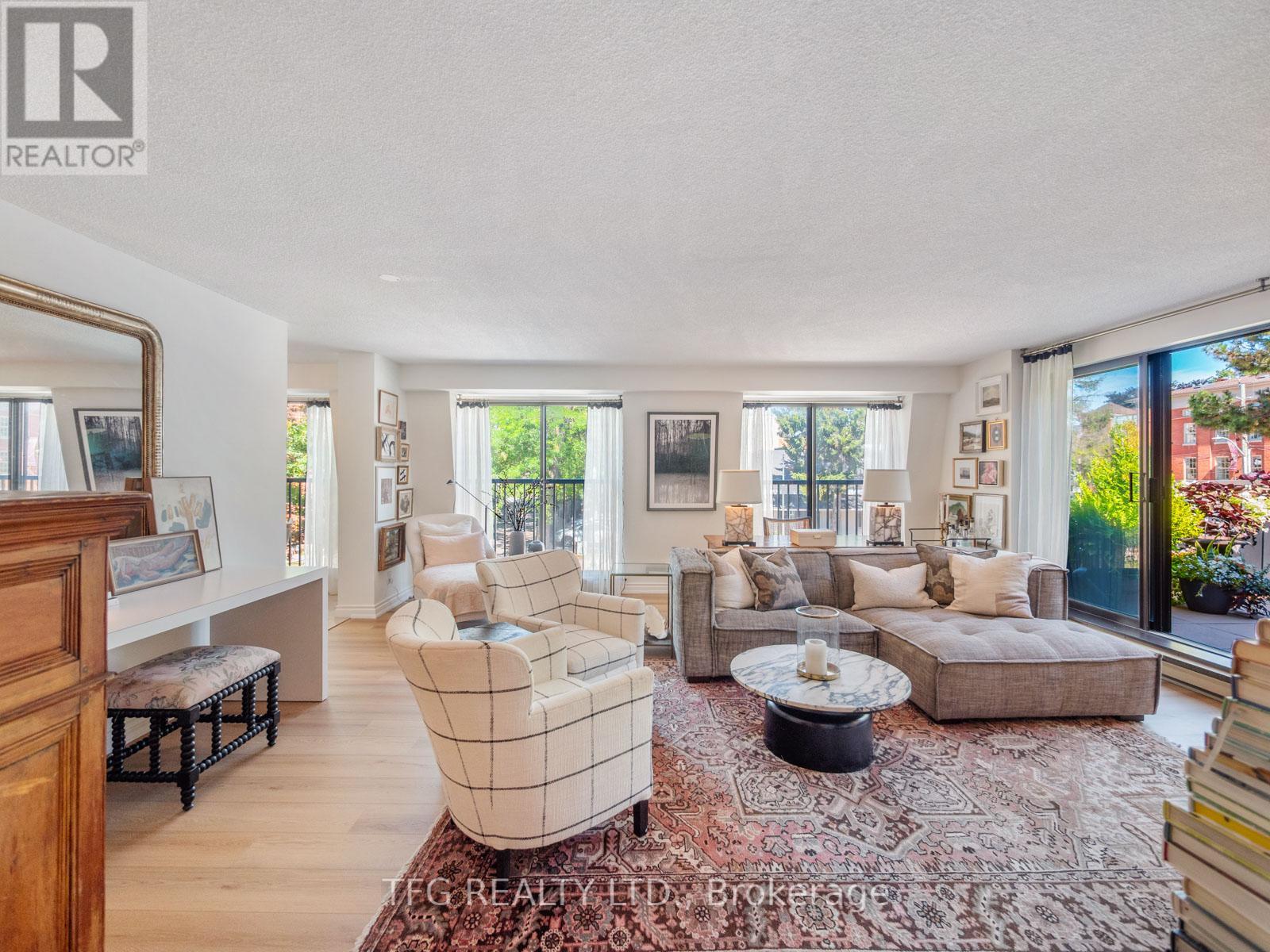 610 - 100 Lakeshore Road E, Oakville (Oo Old Oakville), Ontario  L6J 6M9 - Photo 20 - W12461202