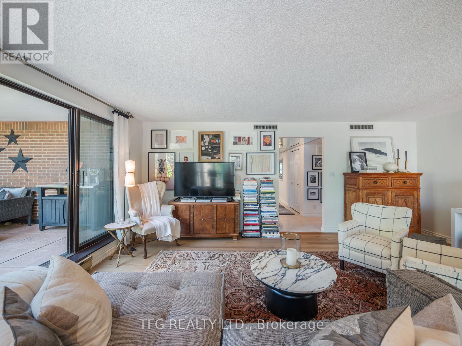 610 - 100 Lakeshore Road E, Oakville (Oo Old Oakville), Ontario  L6J 6M9 - Photo 24 - W12461202