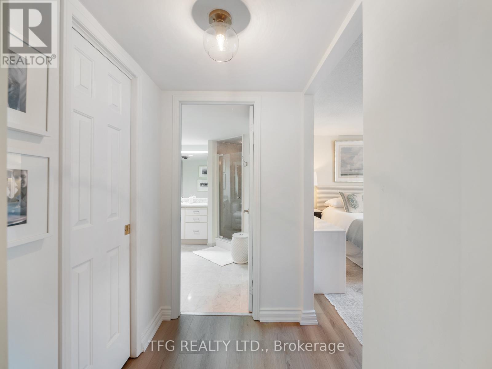 610 - 100 Lakeshore Road E, Oakville (Oo Old Oakville), Ontario  L6J 6M9 - Photo 25 - W12461202