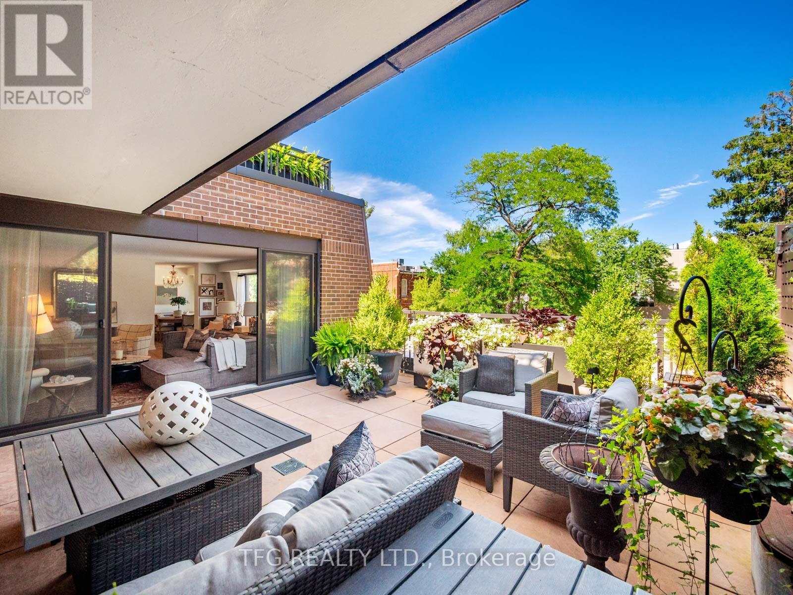 610 - 100 Lakeshore Road E, Oakville (Oo Old Oakville), Ontario  L6J 6M9 - Photo 31 - W12461202