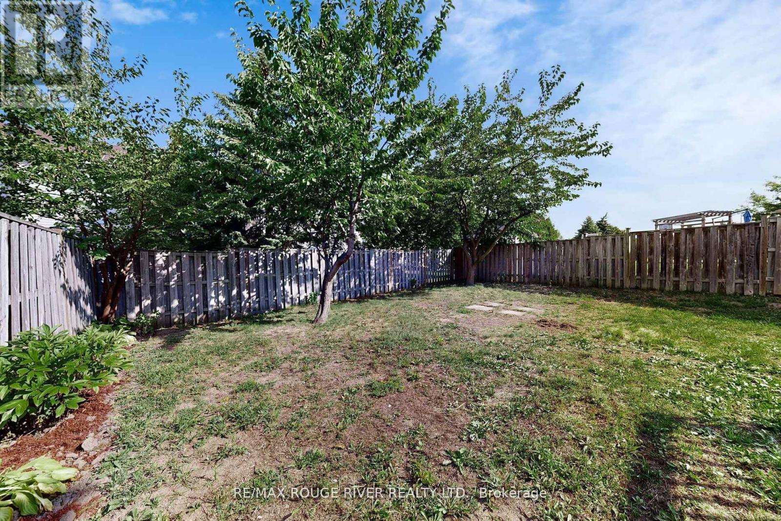 24 Jays Drive, Whitby, Ontario  L1R 2P6 - Photo 33 - E12460990