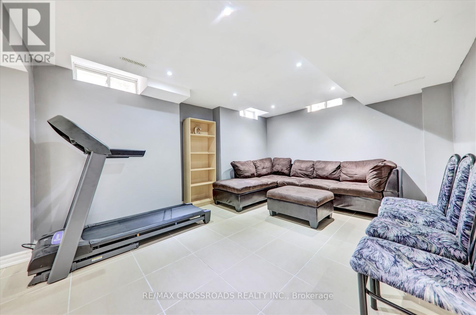 33 Greenhalf Drive, Ajax, Ontario  L1S 7N7 - Photo 31 - E12461011