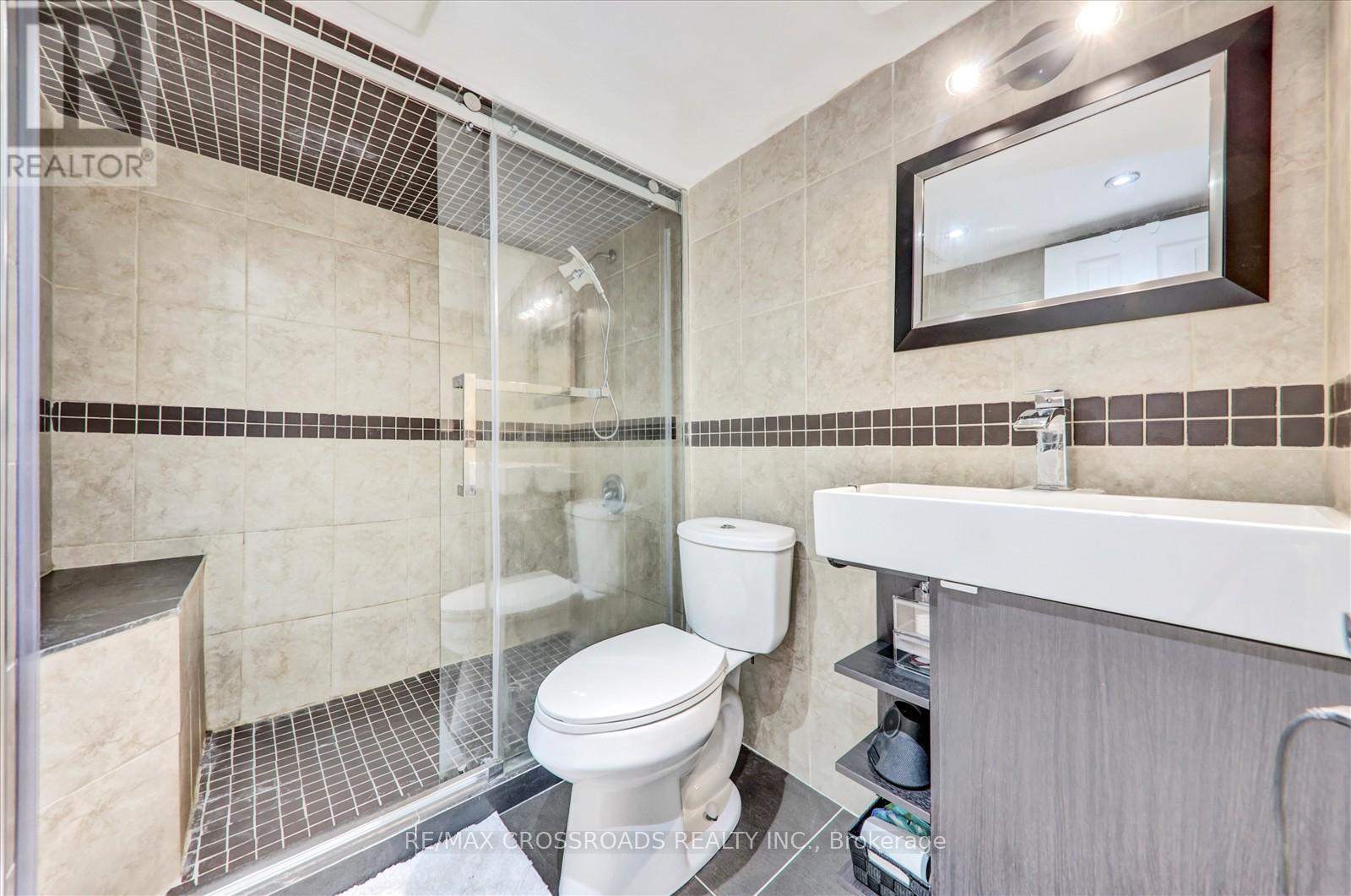 33 Greenhalf Drive, Ajax, Ontario  L1S 7N7 - Photo 34 - E12461011