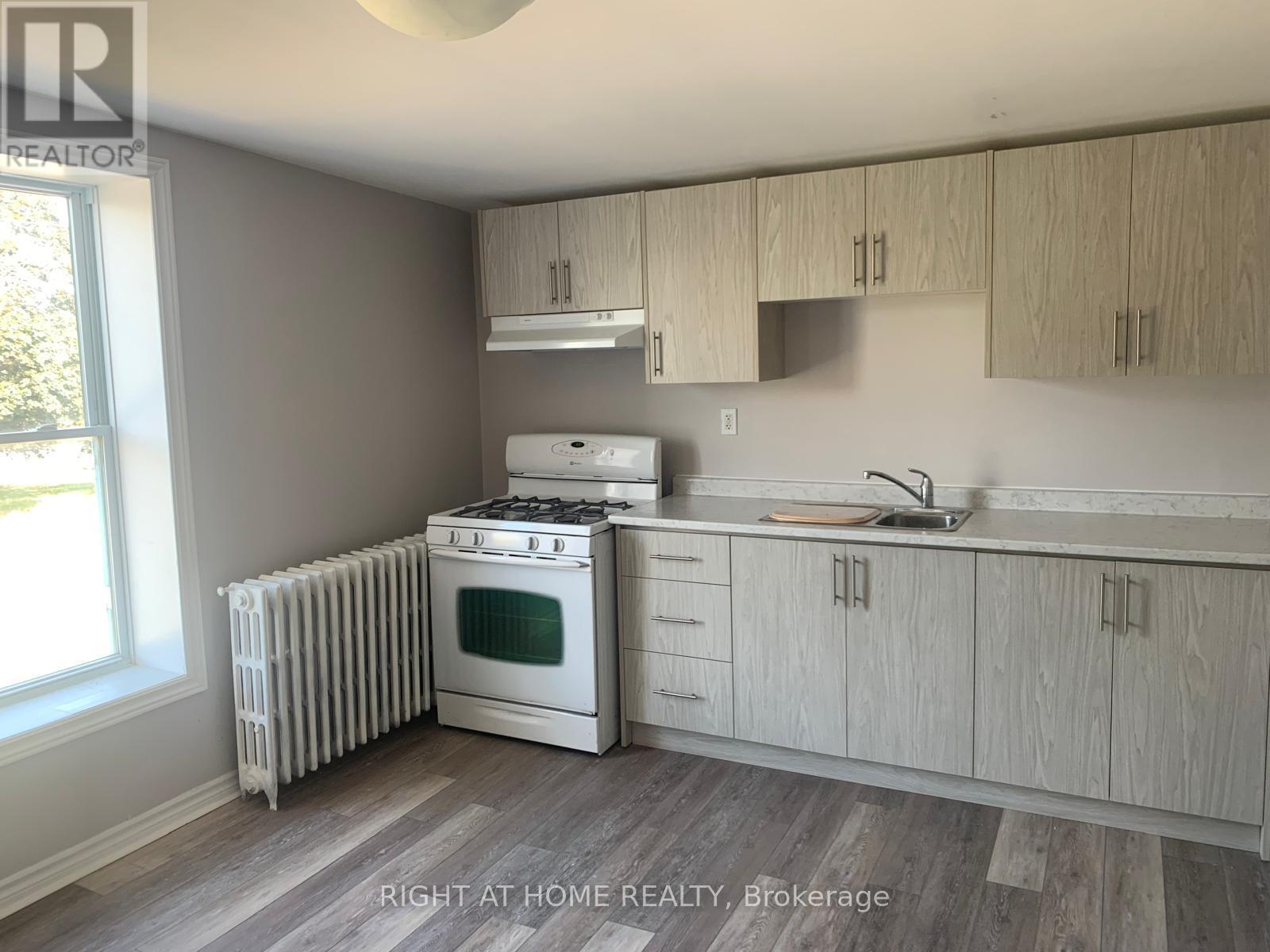 730 Simcoe Street S, Oshawa, Ontario  L1H 4M7 - Photo 4 - E12461039