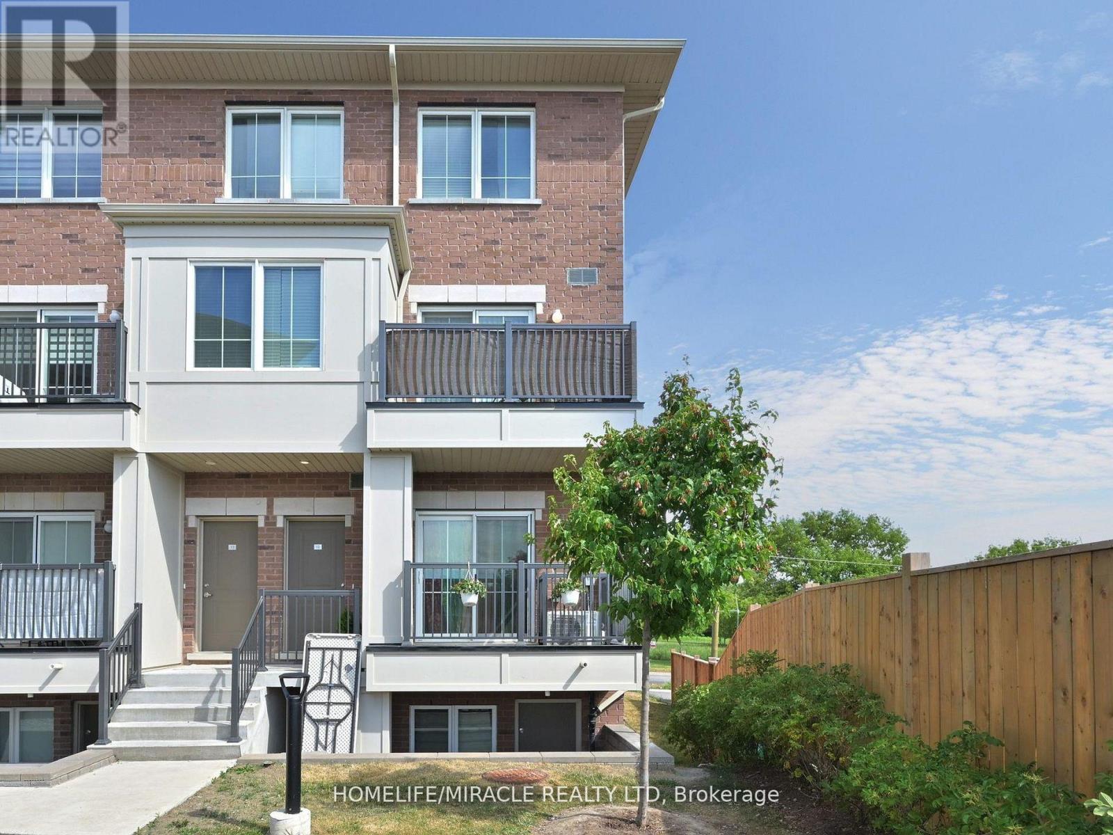 12 - 490 BERESFORD PATH, Oshawa, Ontario