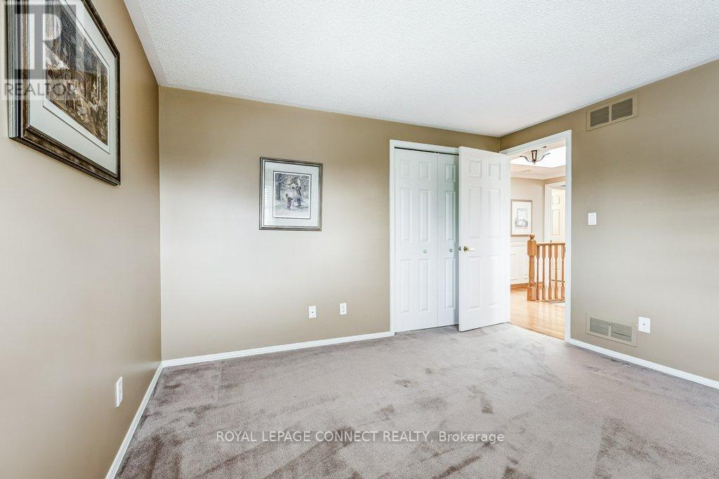 761 Sundance Circle, Oshawa, Ontario  L1J 8B8 - Photo 24 - E12461047