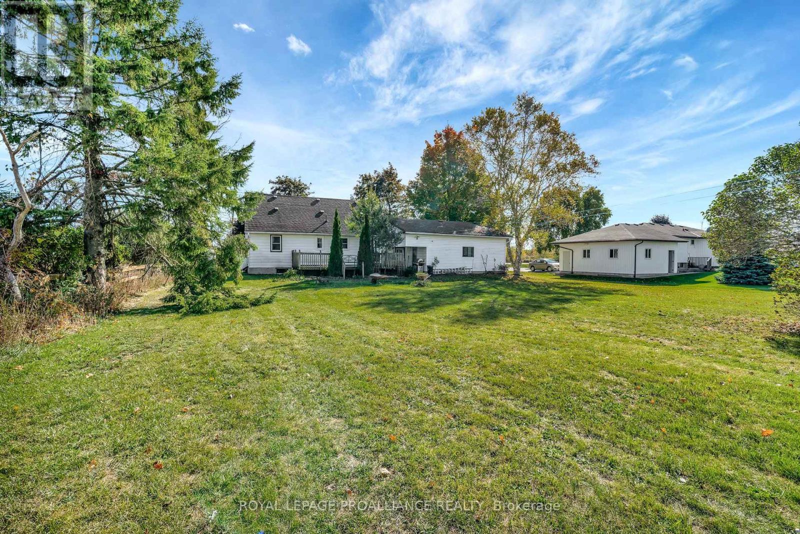 1067 Airport Parkway, Belleville, Ontario  K8N 4Z6 - Photo 33 - X12461146