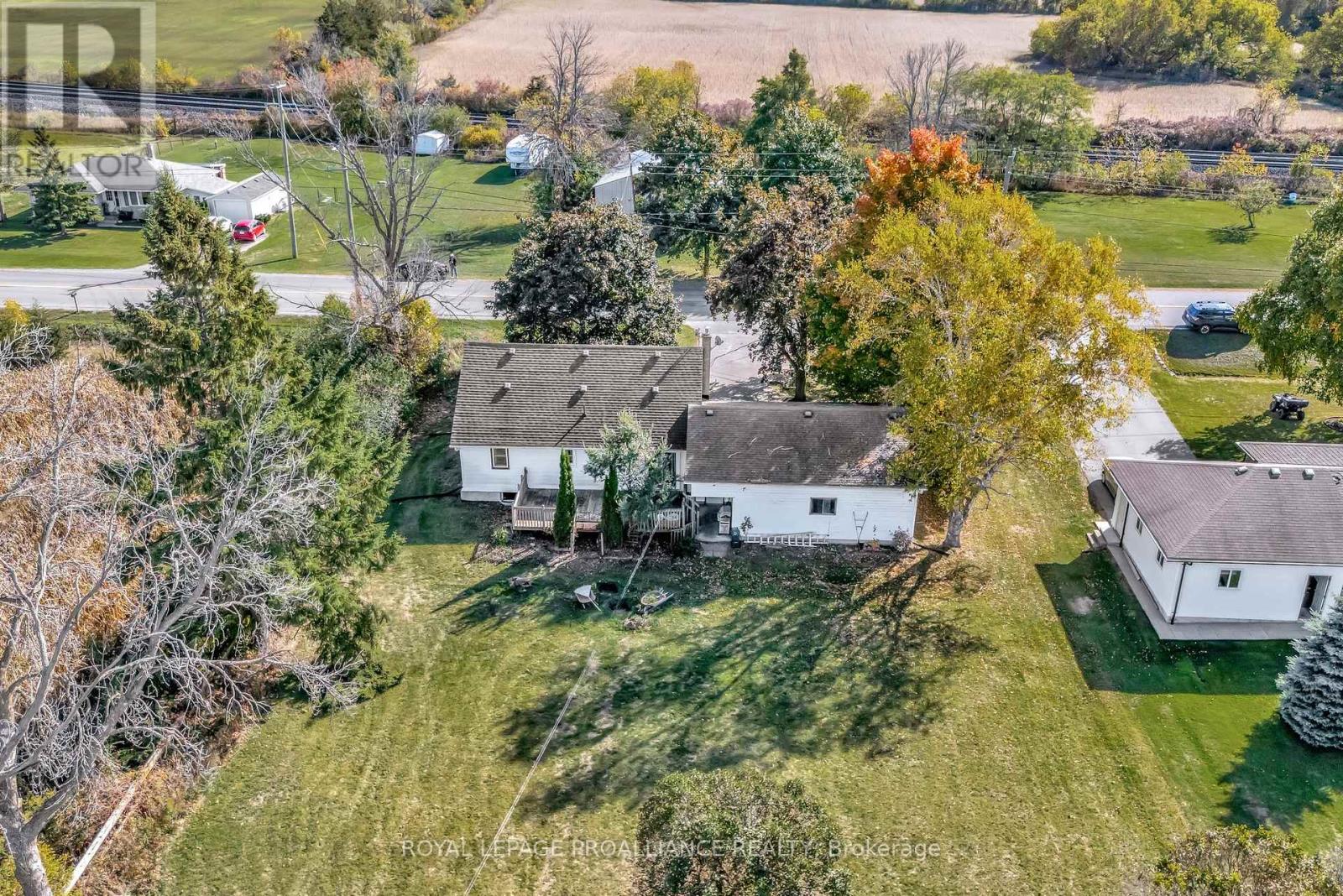 1067 Airport Parkway, Belleville, Ontario  K8N 4Z6 - Photo 35 - X12461146