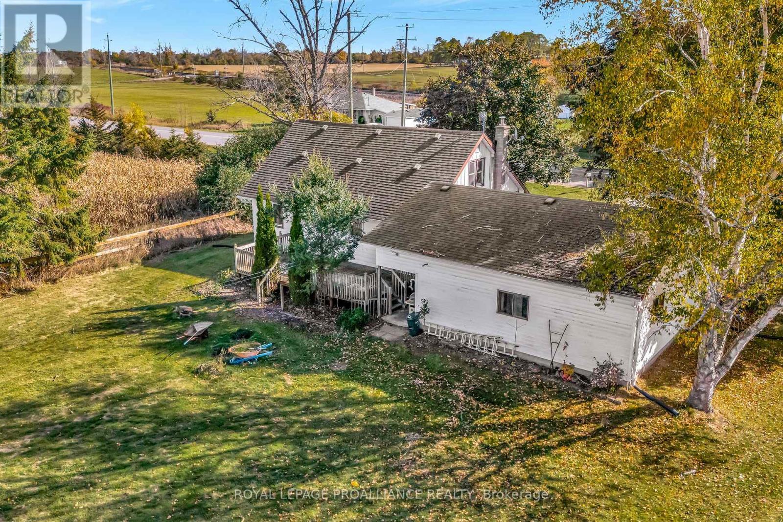 1067 Airport Parkway, Belleville, Ontario  K8N 4Z6 - Photo 36 - X12461146