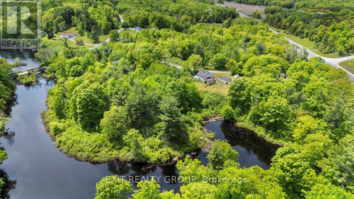 330 Black River Road, Tweed, Ontario K0K 3J0 - Photo 39 - X12461192