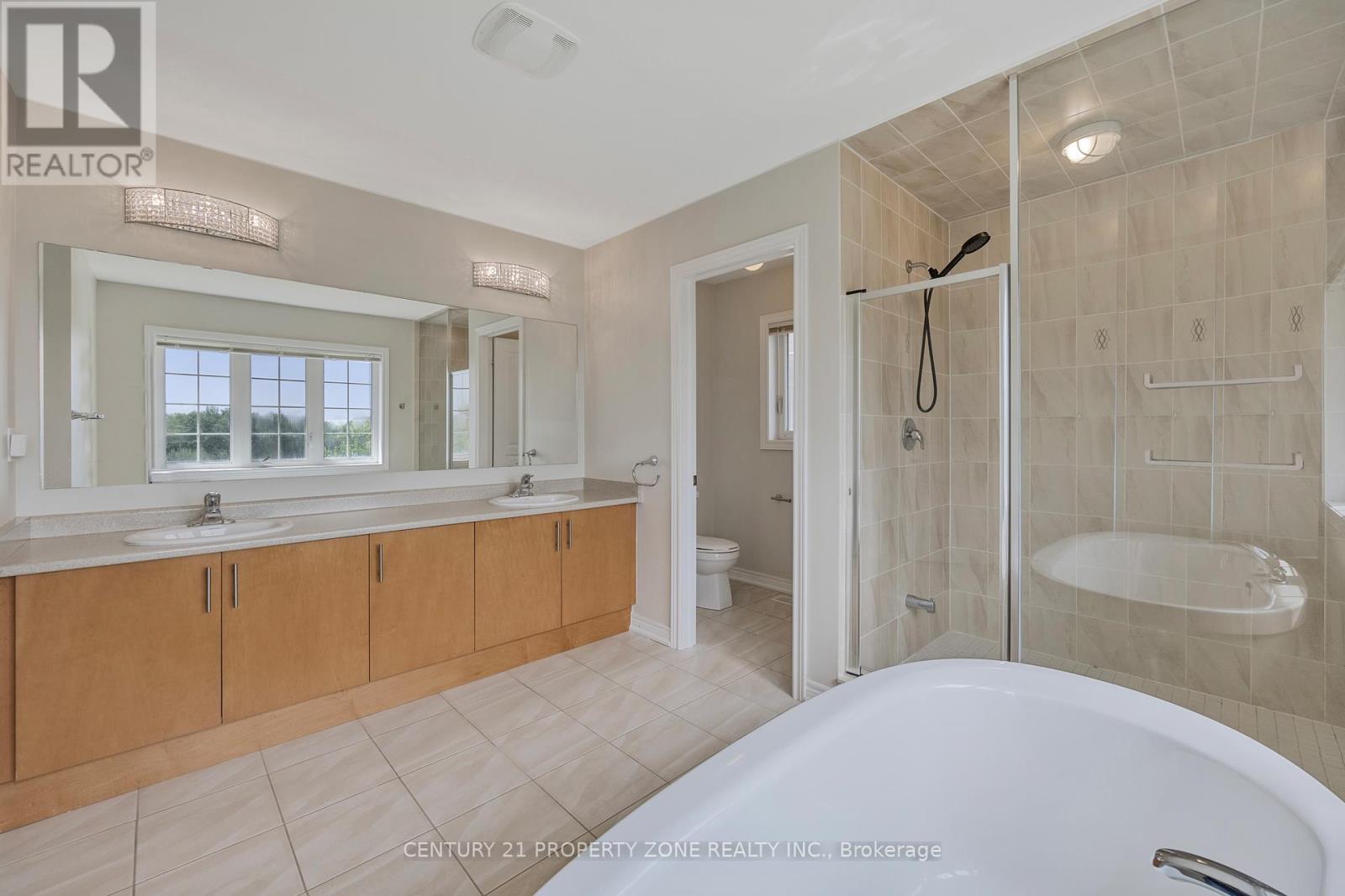 919 Green Street, Innisfil, Ontario  L0L 1W0 - Photo 27 - N12461004