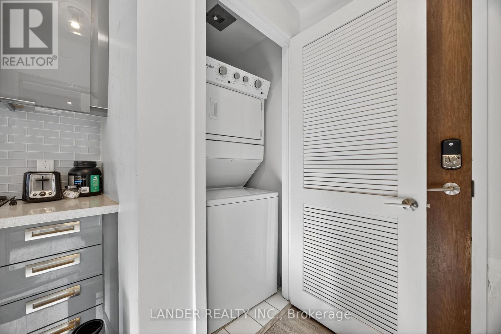 D233 - 333 Sea Ray Avenue, Innisfil, Ontario  L9S 0J4 - Photo 18 - N12461029