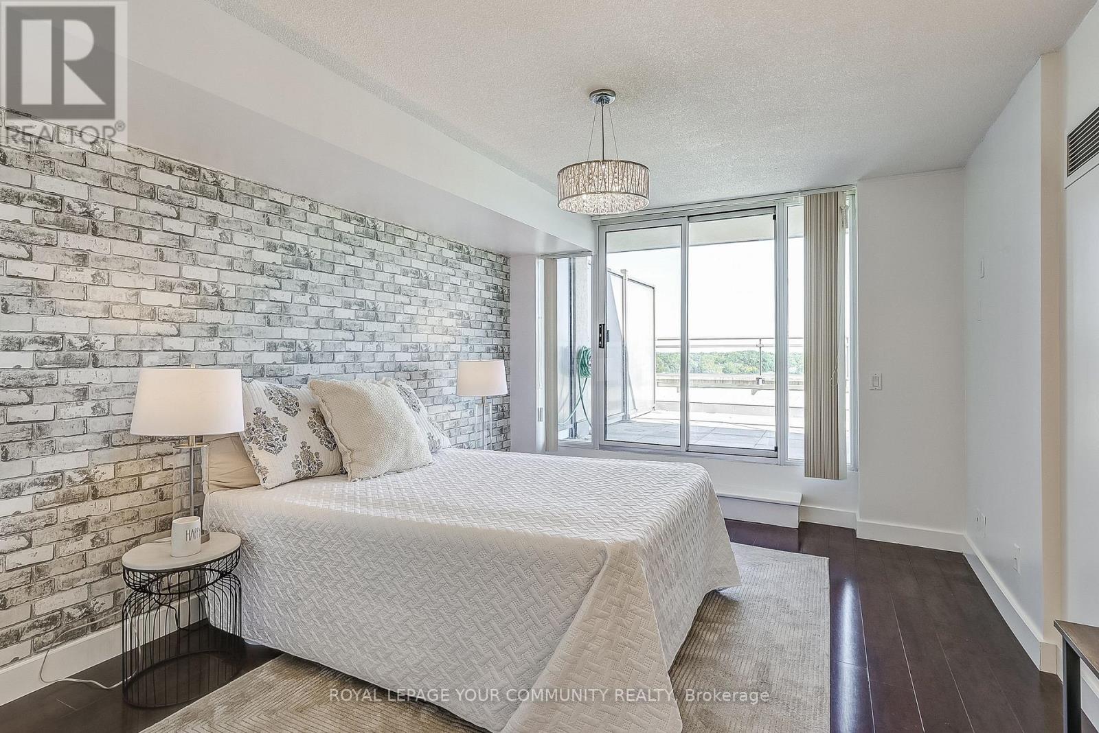 905 - 350 Red Maple Road, Richmond Hill, Ontario  L4C 0T5 - Photo 24 - N12461046