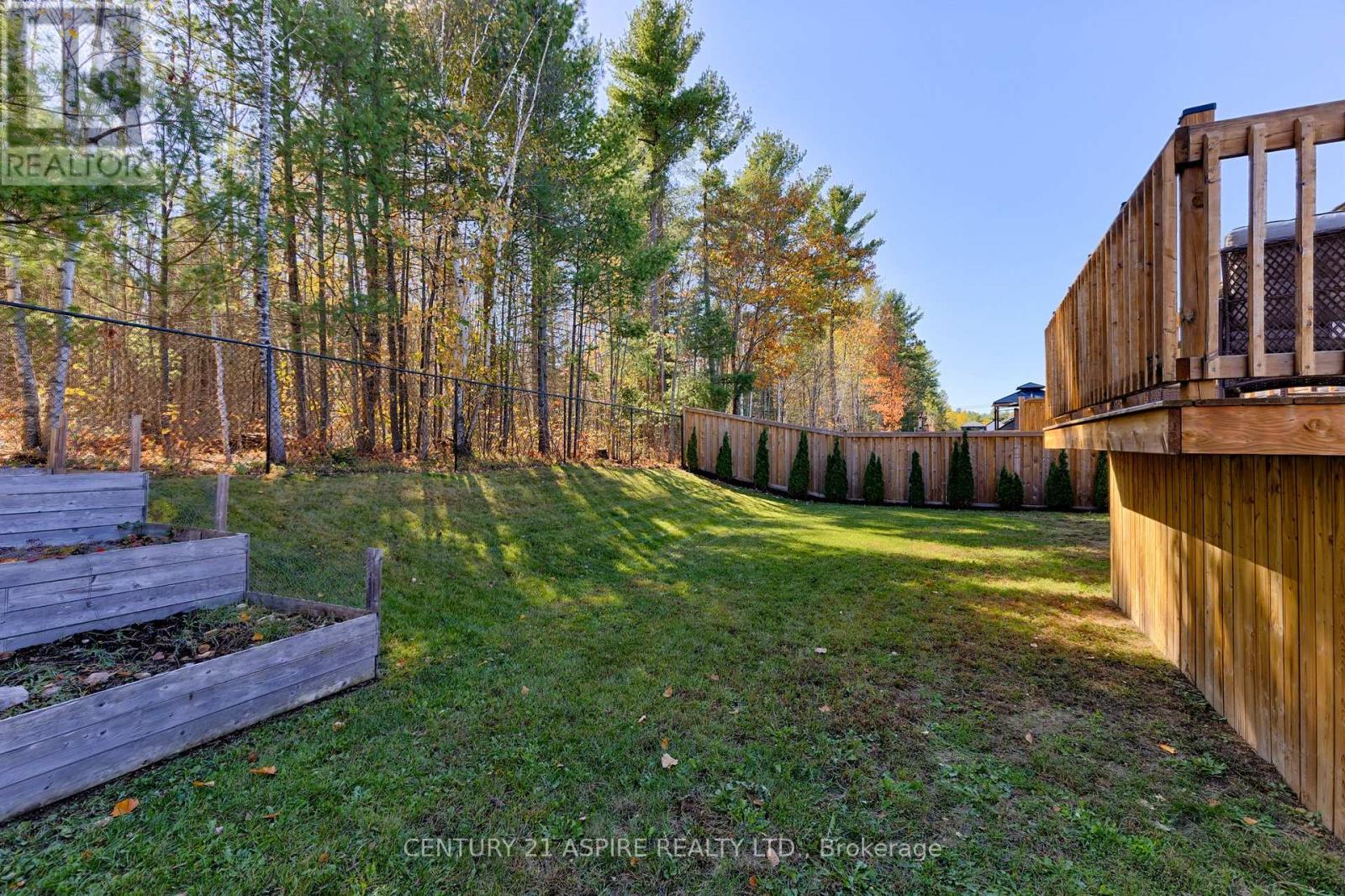 41 Dustin Drive, Petawawa, Ontario  K8H 0G3 - Photo 7 - X12461190