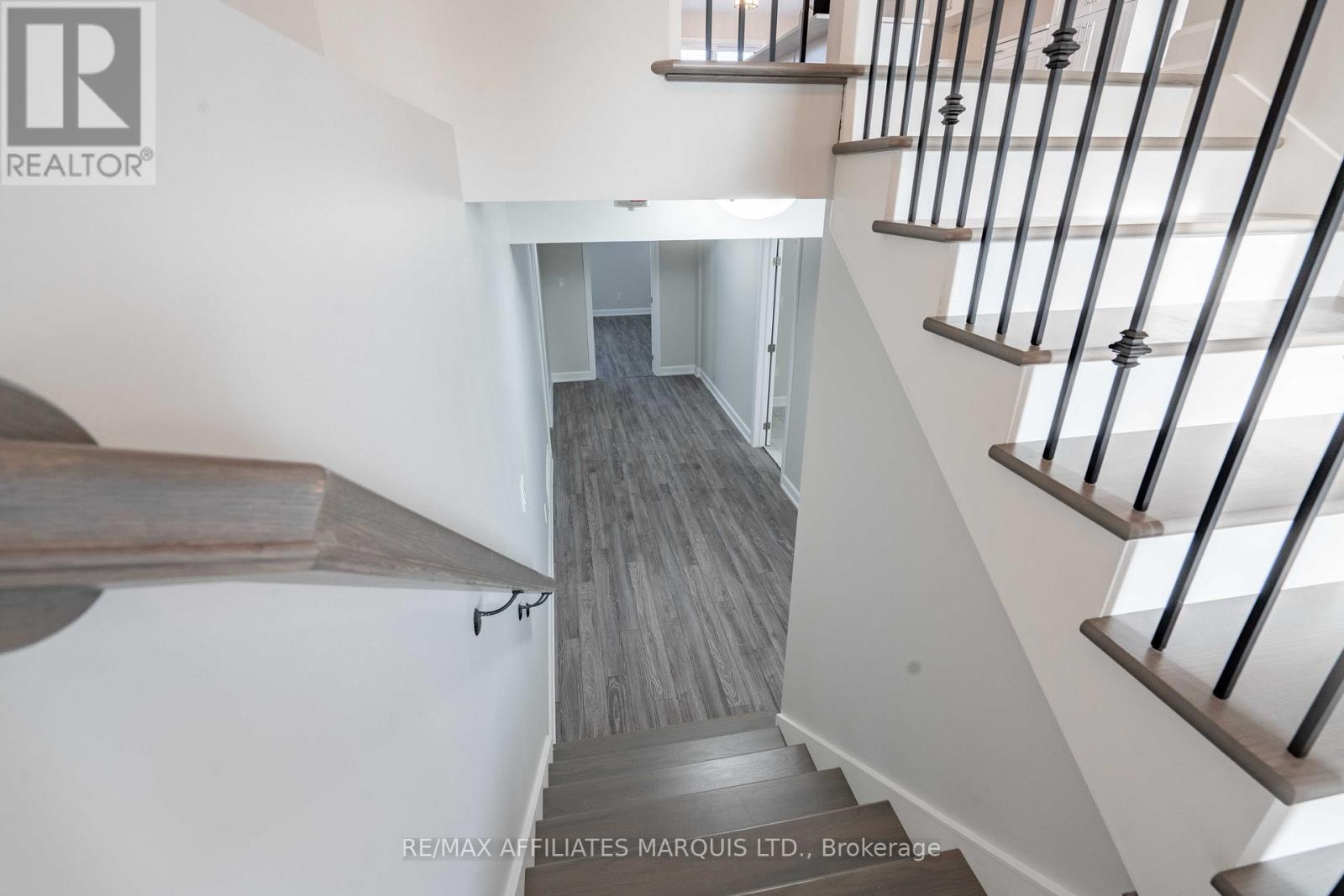 112 Woodland Drive, Cornwall, Ontario  K6H 0H2 - Photo 17 - X12461088