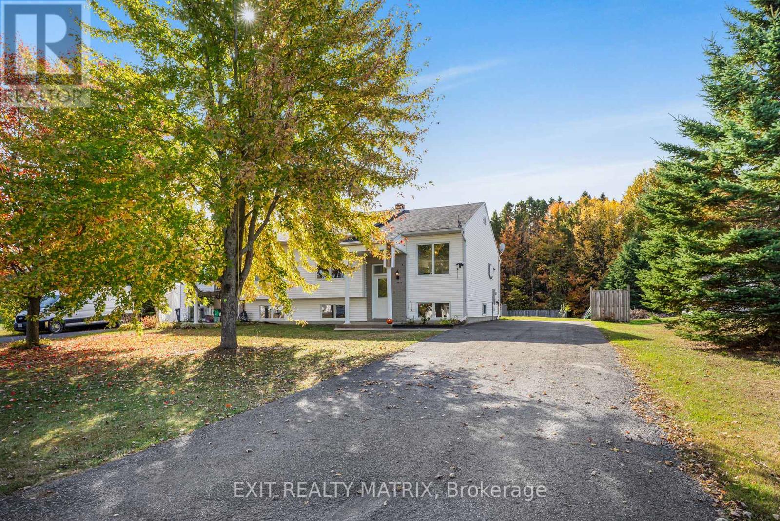 B - 542 DEVISTA BOULEVARD, Alfred and Plantagenet, Ontario