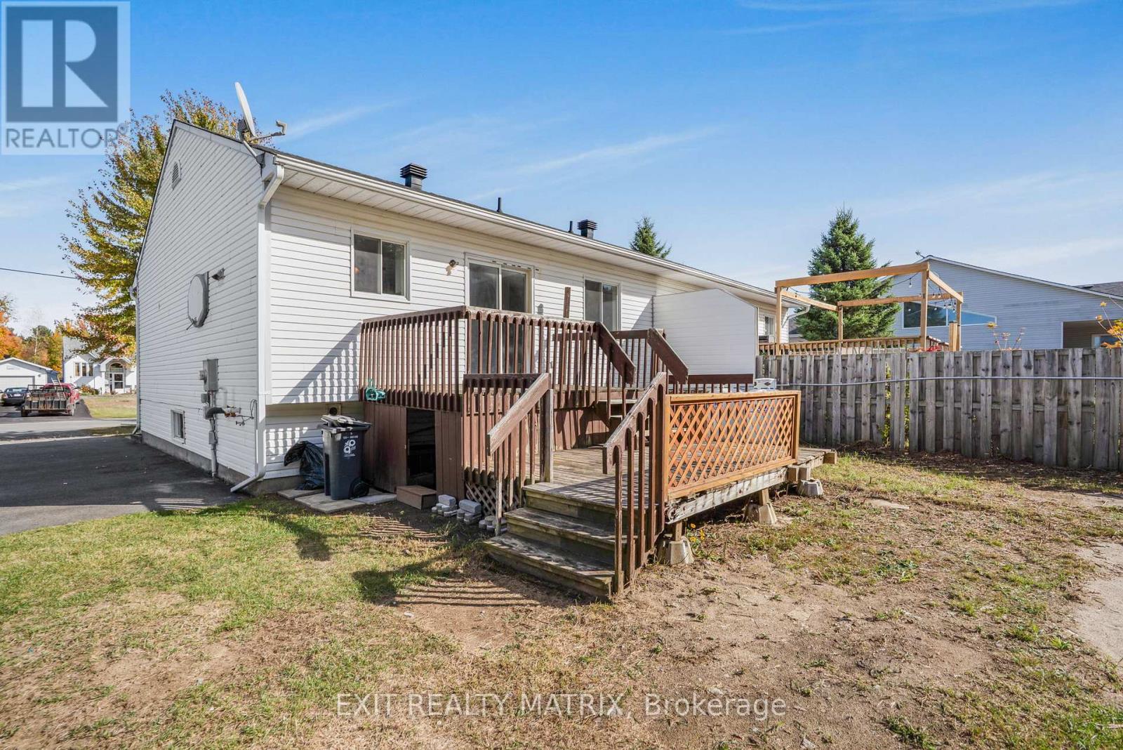 B - 542 Devista Boulevard, Alfred And Plantagenet, Ontario  K0B 1A0 - Photo 31 - X12461172