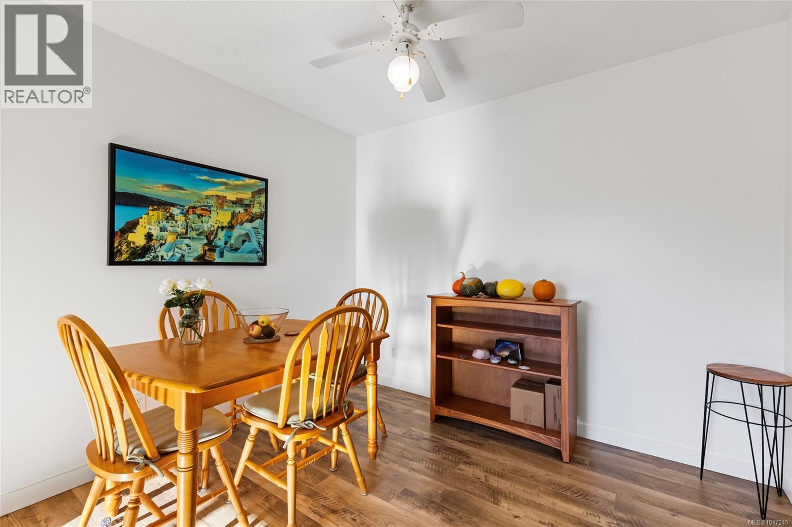 301 3087 Barons Rd, Nanaimo, British Columbia  V9T 3H6 - Photo 4 - 1017245