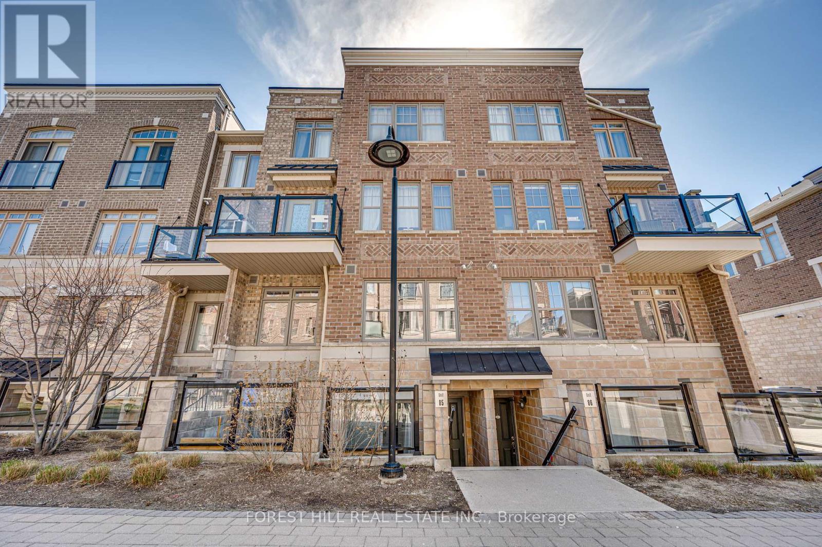 85 - 100 Parrotta Drive, Toronto, Ontario  M9M 0B5 - Photo 35 - W12460980