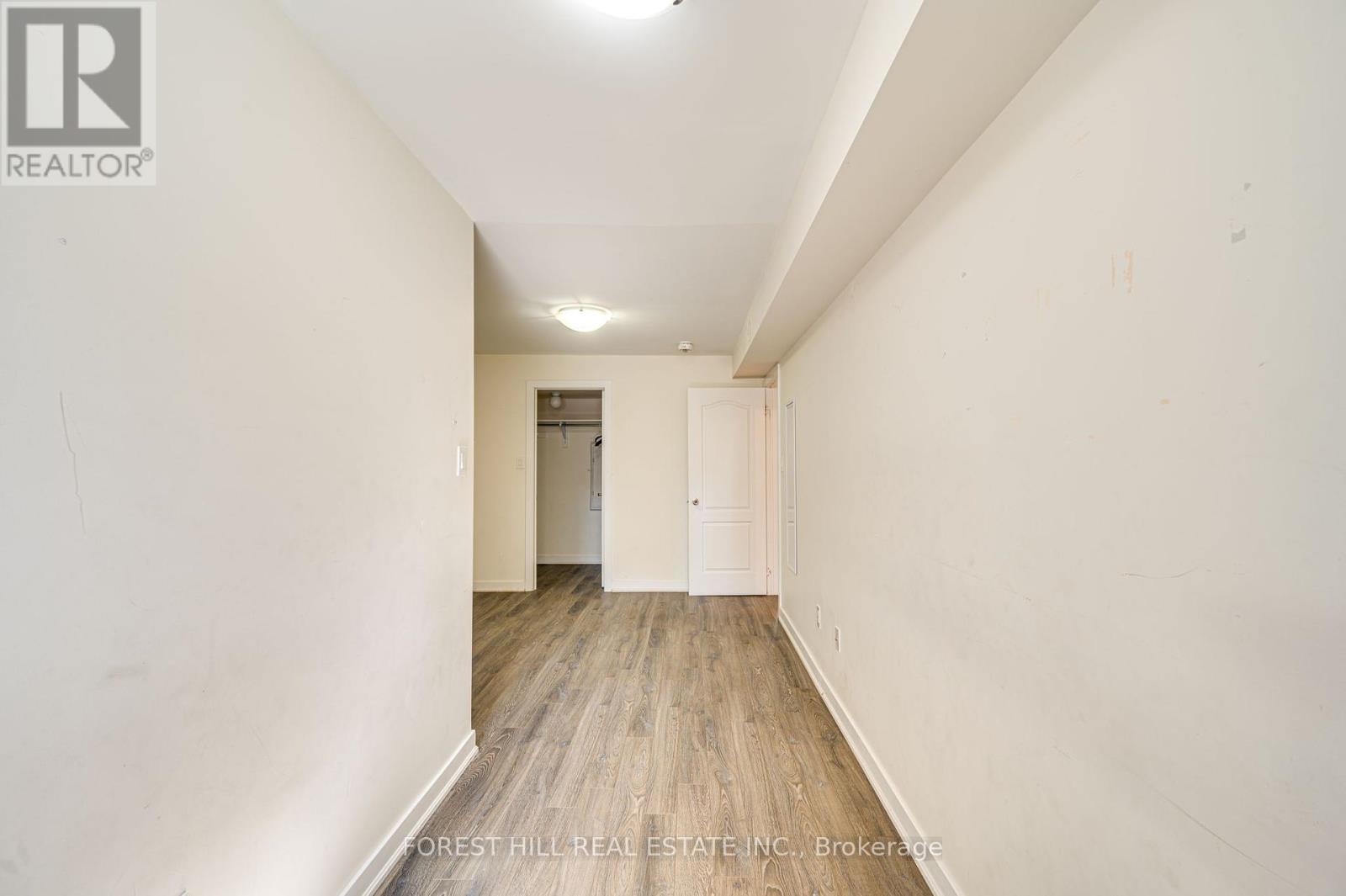 85 - 100 Parrotta Drive, Toronto, Ontario  M9M 0B5 - Photo 9 - W12460980