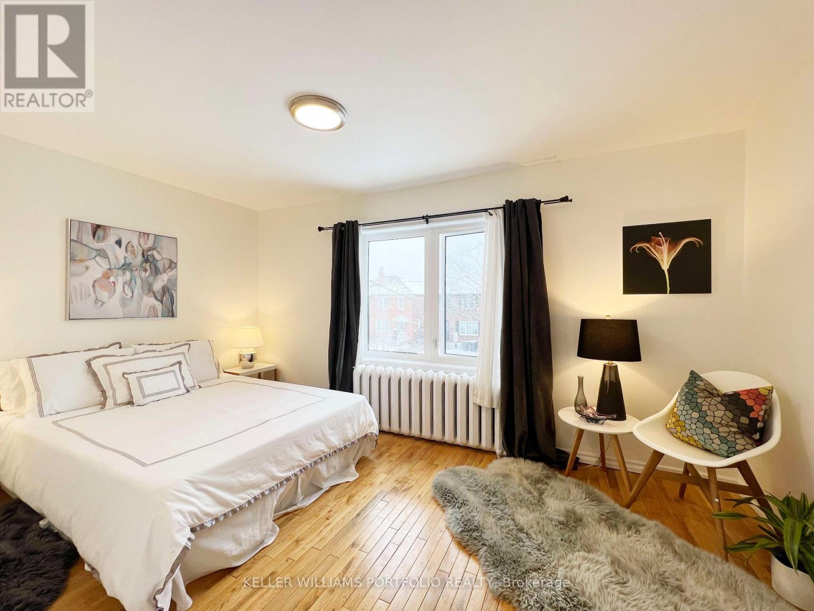 Upper - 93 Northland Avenue, Toronto, Ontario  M6N 2E3 - Photo 3 - W12460981