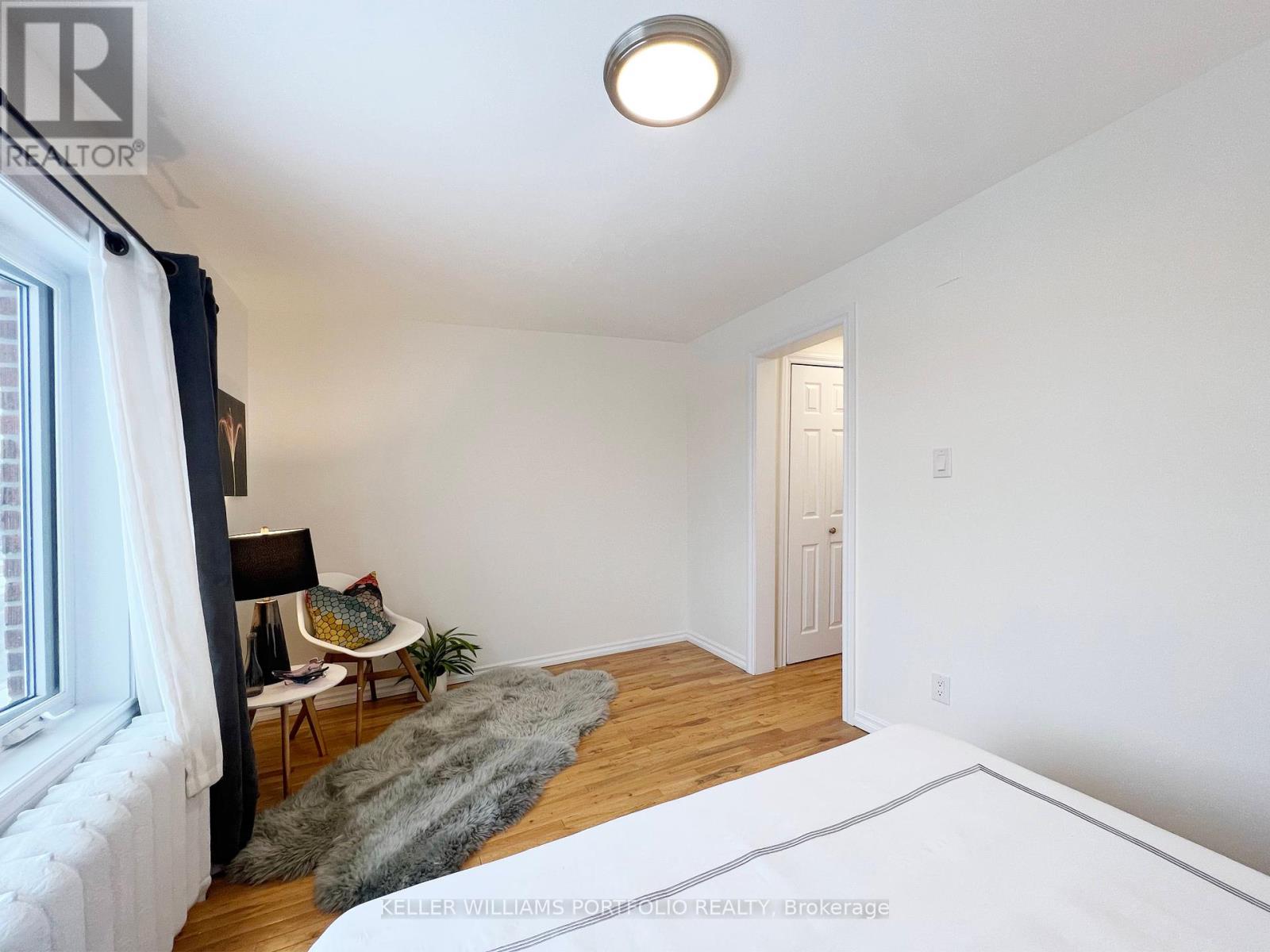 Upper - 93 Northland Avenue, Toronto, Ontario  M6N 2E3 - Photo 5 - W12460981