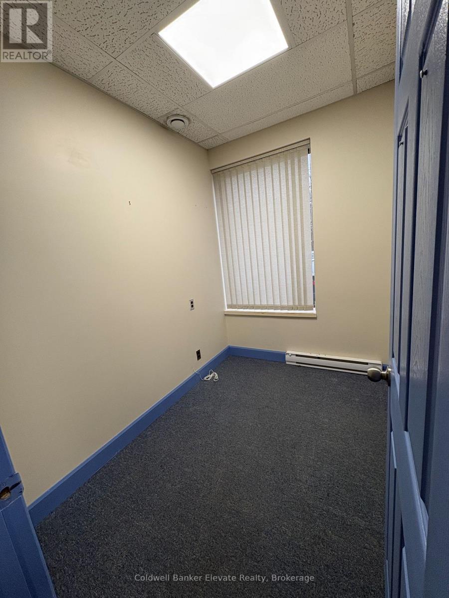 102 - 83 Mill Street, Halton Hills, Ontario  L7G 5E9 - Photo 13 - W12460984