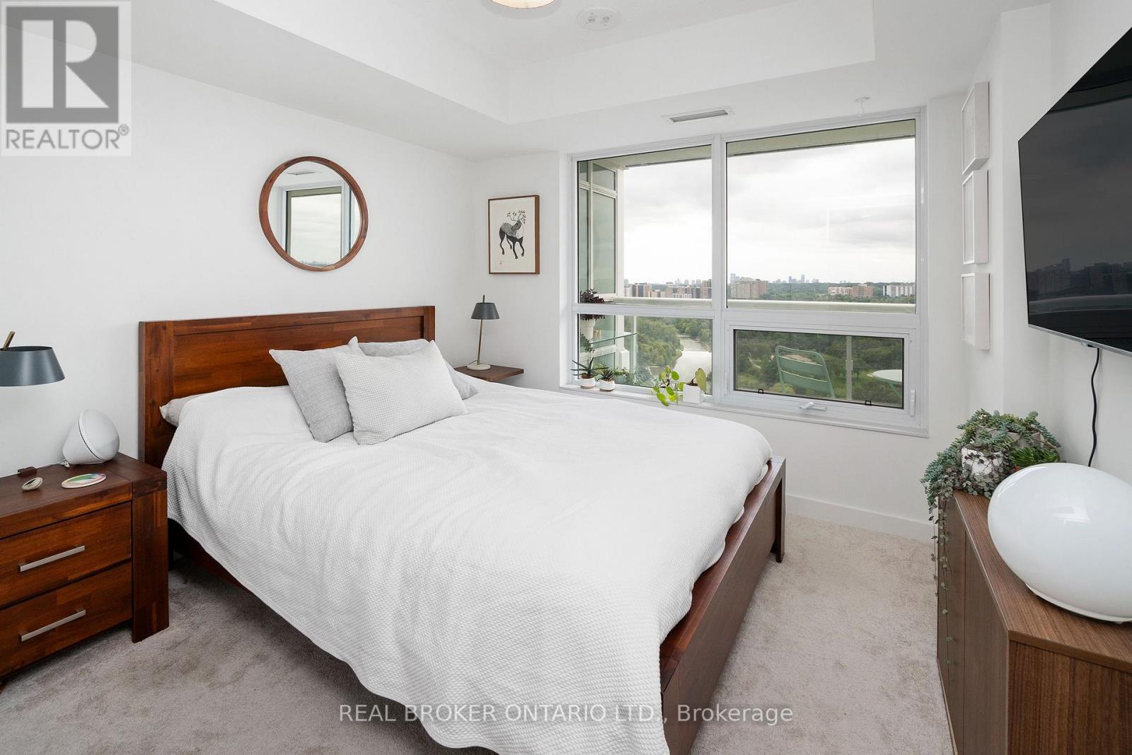 10 Wilby Crescent, Toronto, Ontario  M9N 1E5 - Photo 26 - W12460996