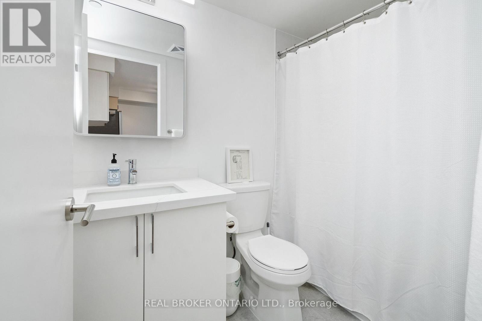 10 Wilby Crescent, Toronto, Ontario  M9N 1E5 - Photo 30 - W12460996