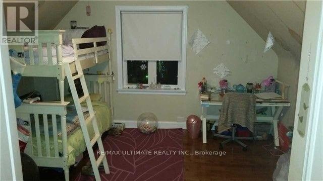 19 Donalbert Road, Toronto, Ontario  M9B 2E6 - Photo 7 - W12460999