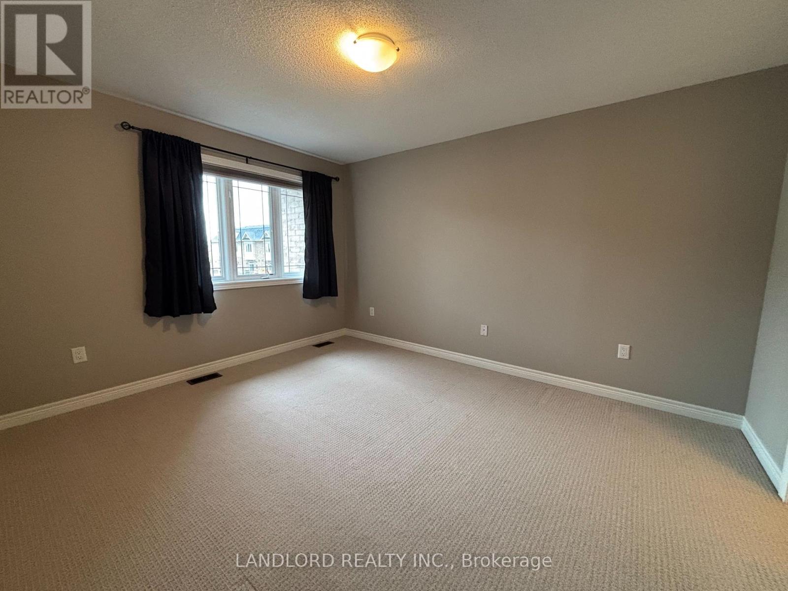653 Pisa Common, Burlington, Ontario  L7L 0G7 - Photo 10 - W12461000