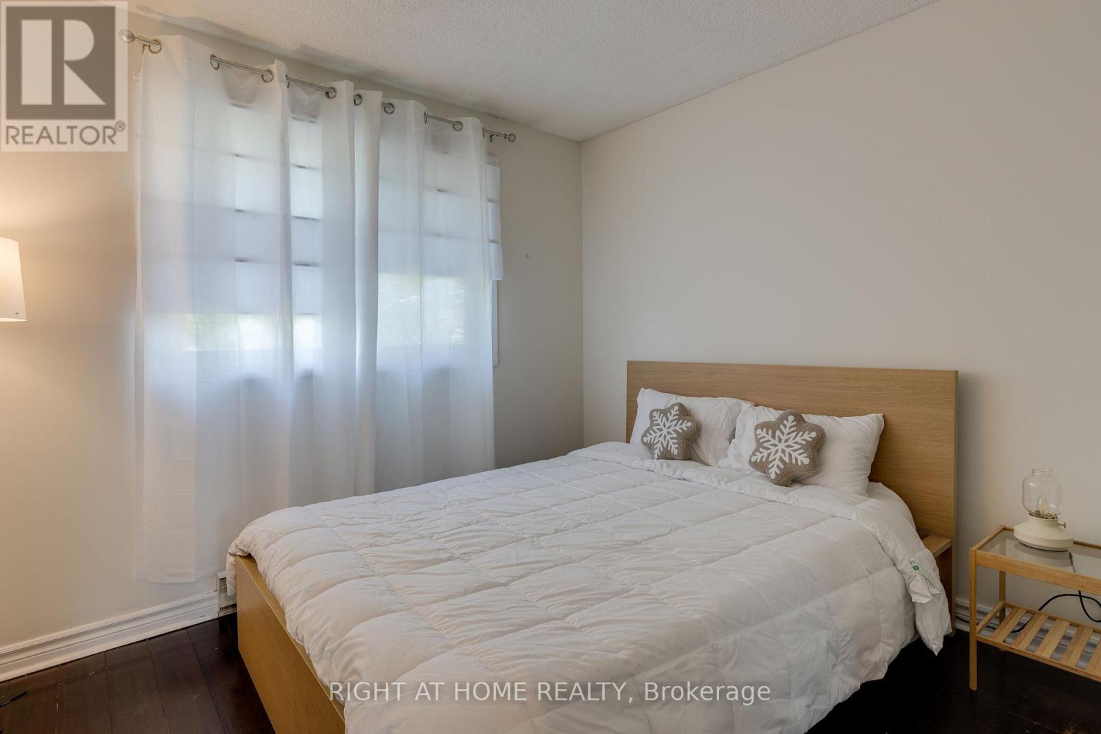 30 - 6540 Falconer Drive, Mississauga, Ontario  L5N 1M1 - Photo 19 - W12461010