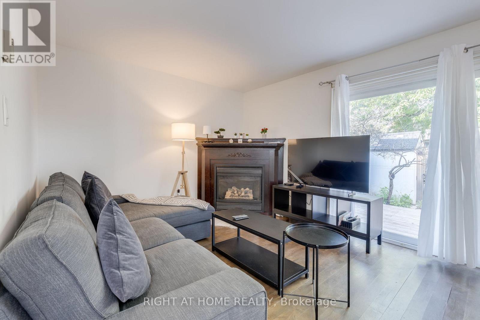 30 - 6540 Falconer Drive, Mississauga, Ontario  L5N 1M1 - Photo 6 - W12461010