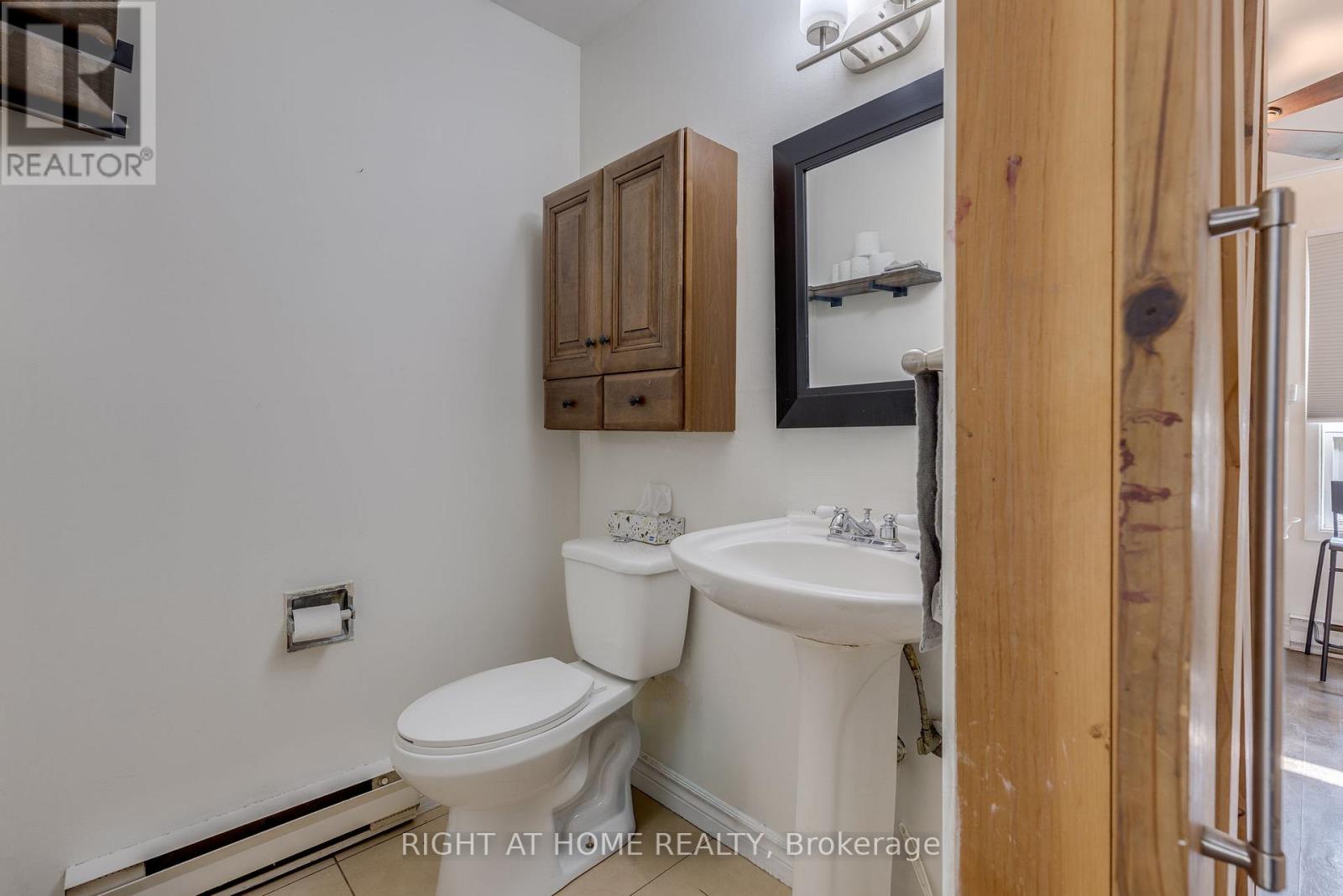 30 - 6540 Falconer Drive, Mississauga, Ontario  L5N 1M1 - Photo 8 - W12461010