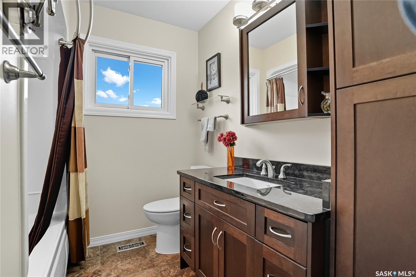 1042 J Avenue N, Saskatoon, Saskatchewan  S7L 2L4 - Photo 19 - SK020793