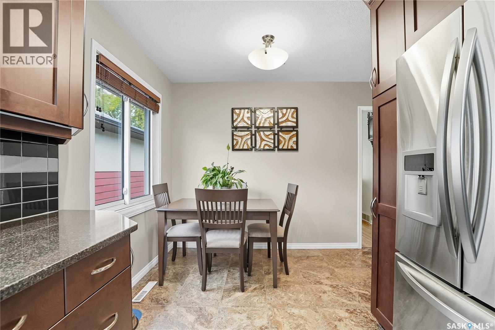 1042 J Avenue N, Saskatoon, Saskatchewan  S7L 2L4 - Photo 8 - SK020793