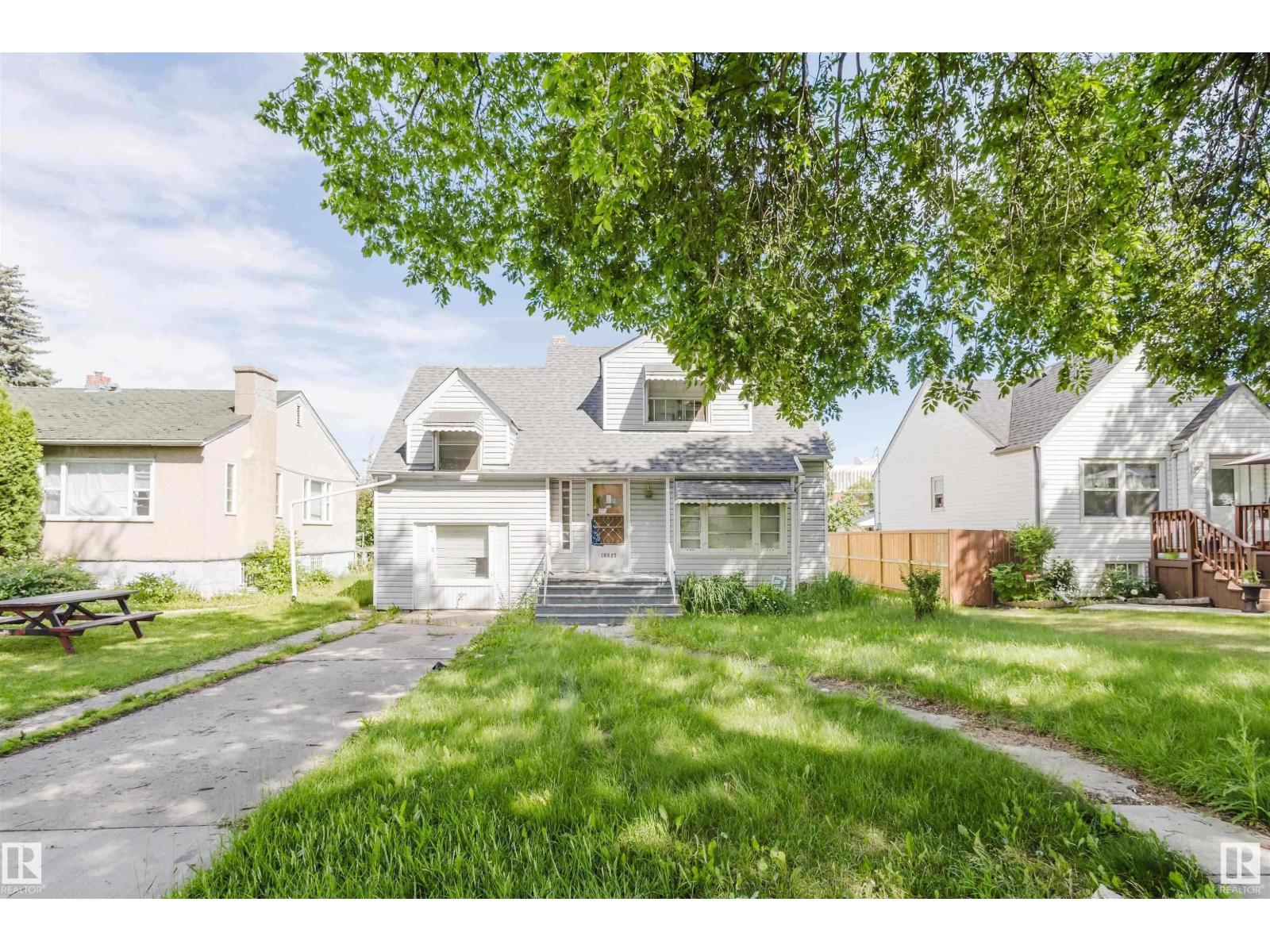 10827 111 St Nw, Edmonton, Alberta  T5H 3G5 - Photo 1 - E4461628