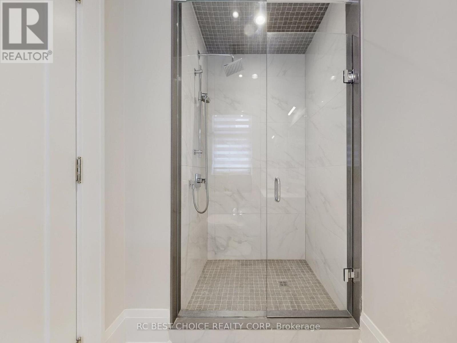86 Princess Avenue, Toronto, Ontario  M2N 3R6 - Photo 32 - C12438031