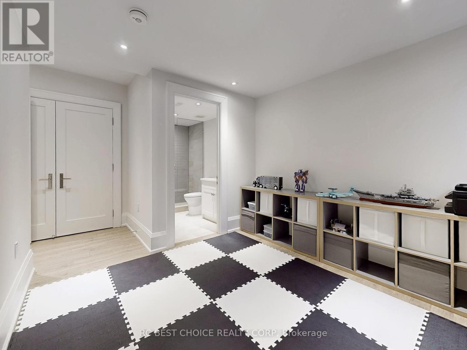 86 Princess Avenue, Toronto, Ontario  M2N 3R6 - Photo 46 - C12438031