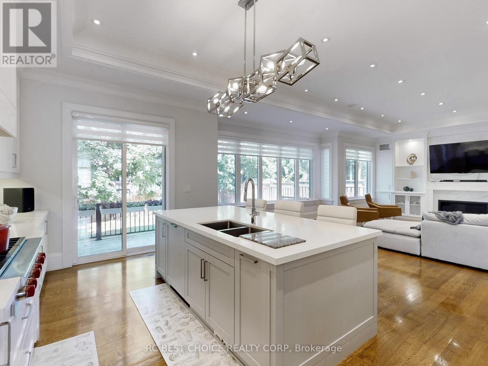 86 Princess Avenue, Toronto, Ontario  M2N 3R6 - Photo 9 - C12438031
