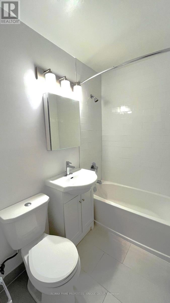 807 - 1305 Wilson Avenue, Toronto, Ontario  M3M 1J2 - Photo 6 - W12429904