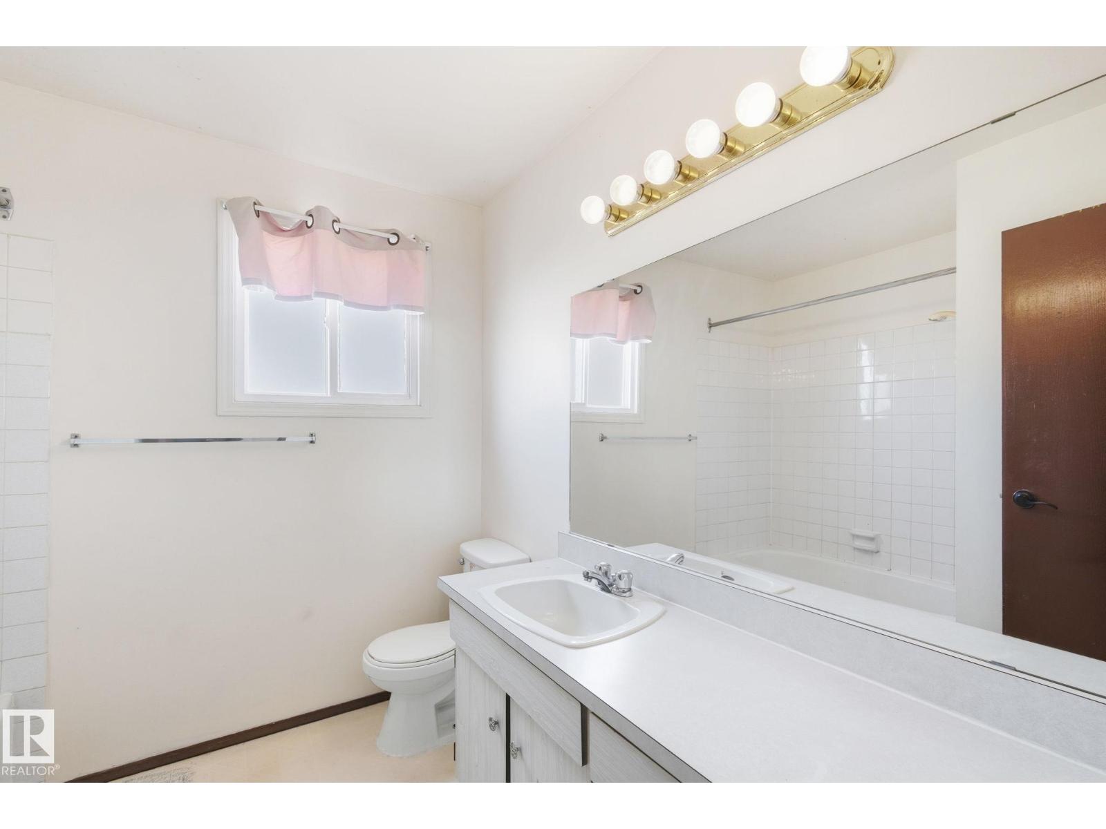 181 Lancaster Tc Nw, Edmonton, Alberta  T5X 5T1 - Photo 25 - E4462013