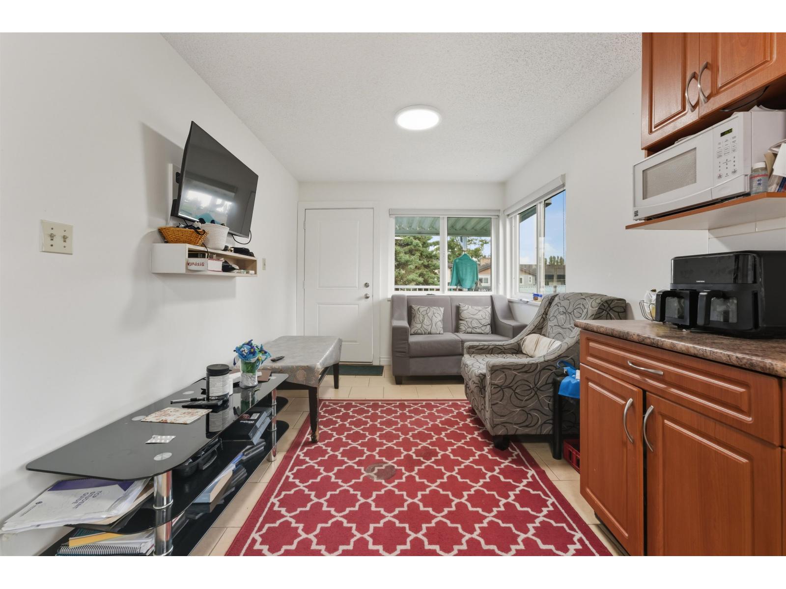 9782 123 Street, Surrey, British Columbia  V3V 4N8 - Photo 6 - R3057032