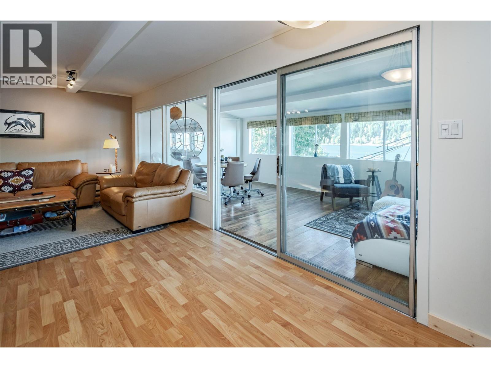 7635 Ross Road, Nelson, British Columbia  V1L 6R5 - Photo 21 - 10365616