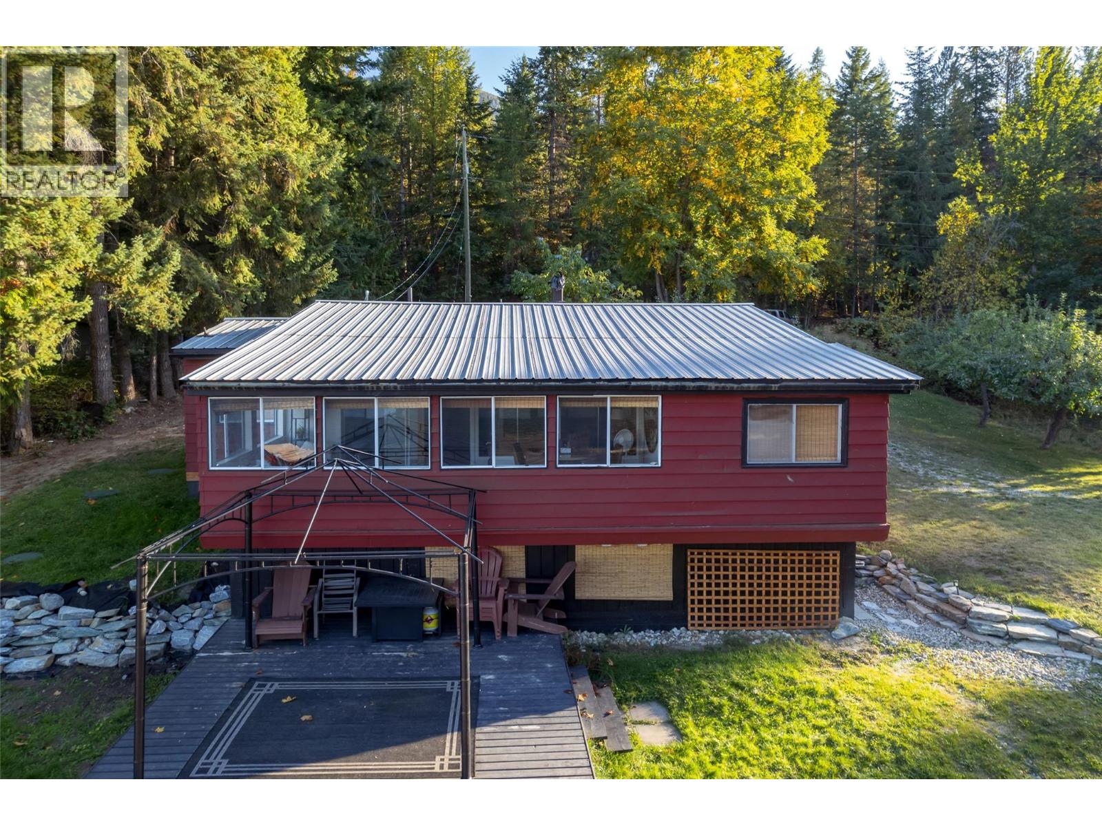 7635 Ross Road, Nelson, British Columbia  V1L 6R5 - Photo 48 - 10365616